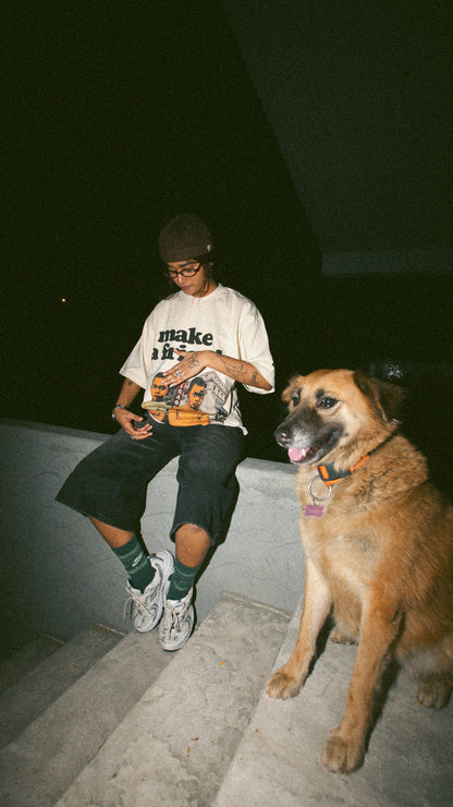 MAKE A FRIEND TEE